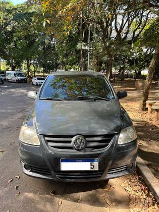 VOLKSWAGEN FOX 1.0 MI 8V FLEX 4P MANUAL VOLKSWAGEN FOX 1.0 MI 8V FLEX 4P MANUAL